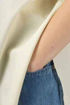 WASHED FINX TWILL HALF SLEEVED Pullover SHIRT - Light Yellow -VogueWard Store AURALEE WASHED FINX TWILL HALF SLEEVED Pullover SHIRT Light Yellow A24SS05TN 06