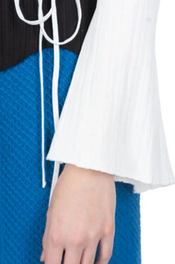 Random Ribbed Cotton Cropped Top - White -VogueWard Store Mame Kurogouchi Random Ribbed Cotton Cropped Top White MM24SS JS051 WH noe 06